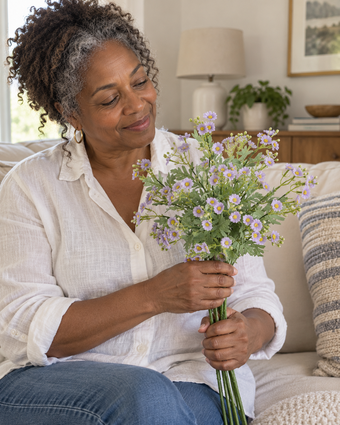 Soft Lilac Daisy Faux Floral Bouquet (5 Stems)