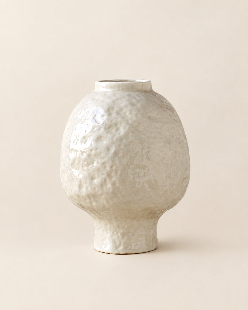 Rice White Stone-Patterned Pedestal Vase - 11.8"