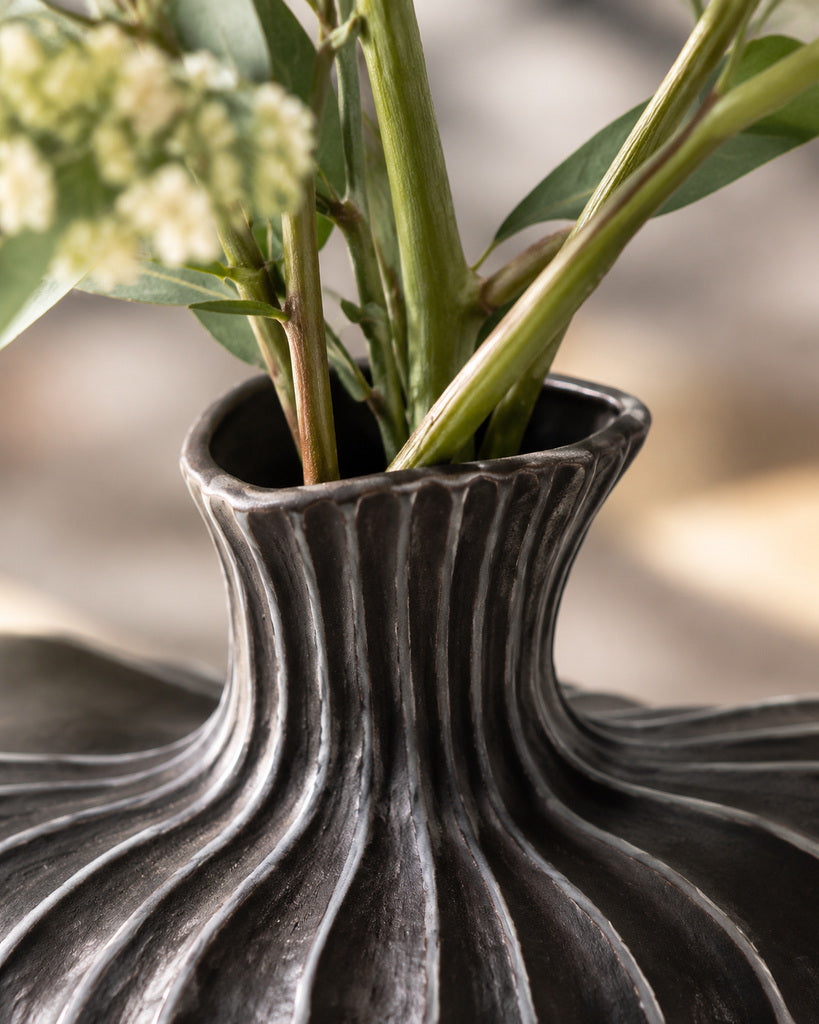 Black & White Winged-Rib Sculptural Vase - 10.2"