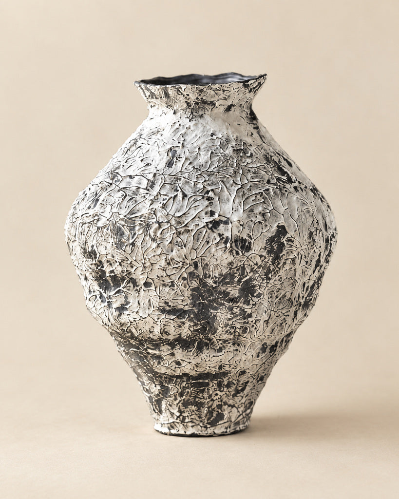 Iron Black & White Wide-Bodied Raised-Texture Vase - 12.2"